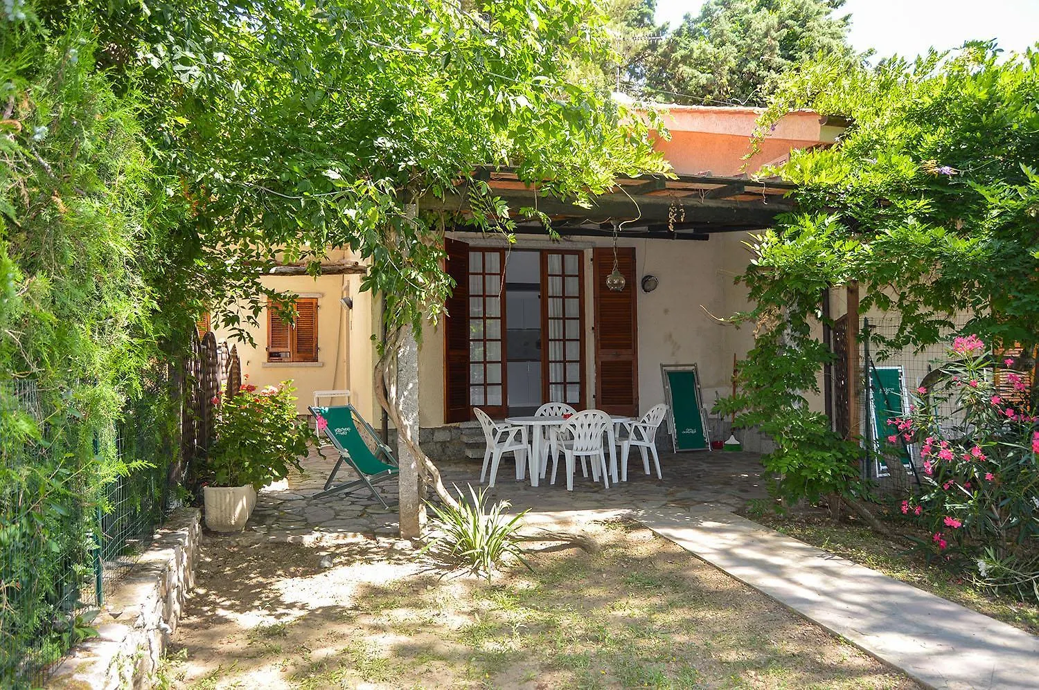 Pozzo Al Moro Village Marina di Campo 3*,  Italien