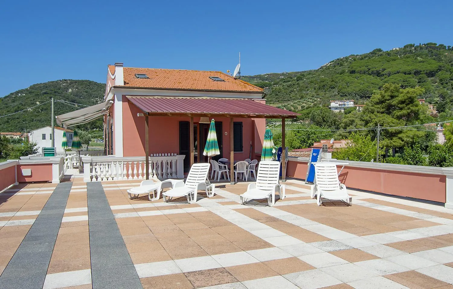 Pozzo Al Moro Village Marina di Campo