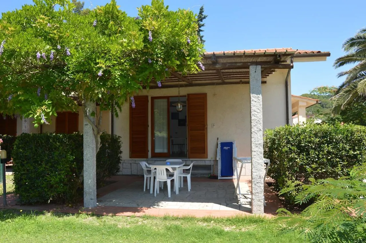 Aparthotel Pozzo Al Moro Village Marina di Campo